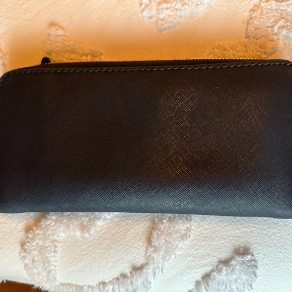 Navy Blue Michael Kors wallet - gently used - Picture 3 of 5